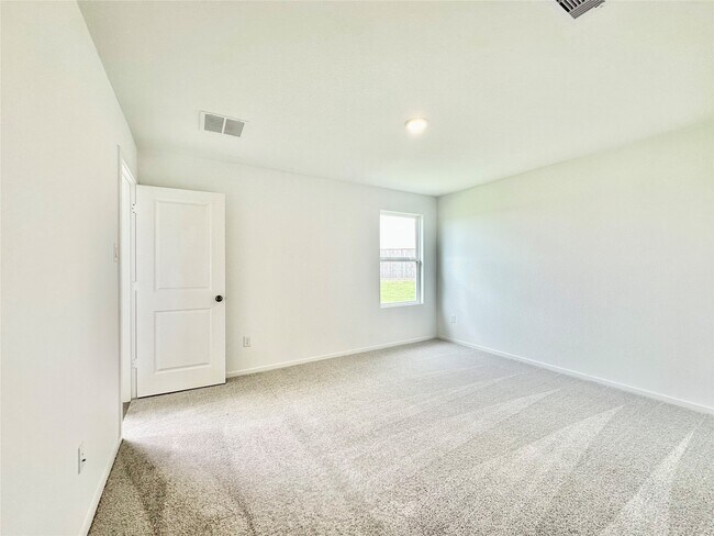Building Photo - 26938 Cherry Plum Ln