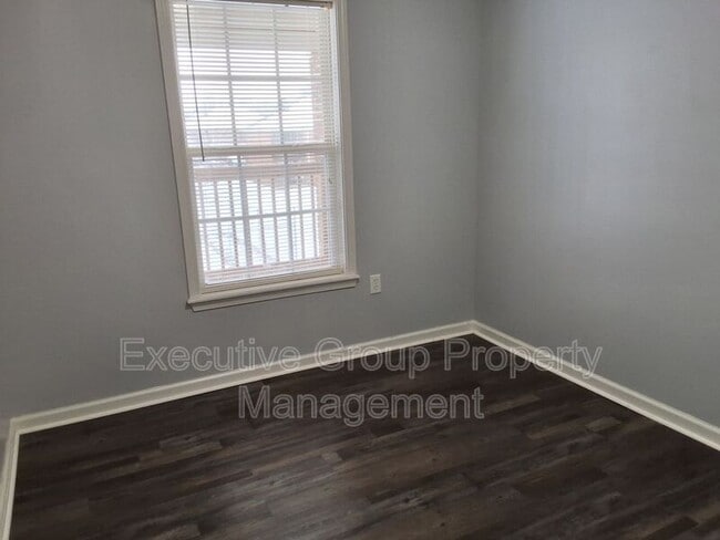 Building Photo - 103 Hurstfield Dr