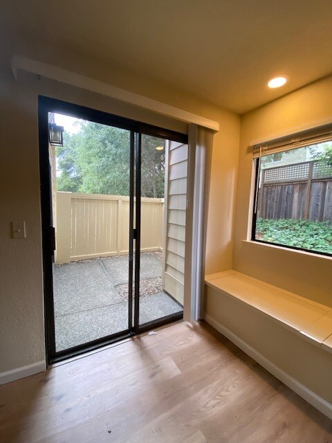 main bedroom patio access - 1501 Woodlake Dr