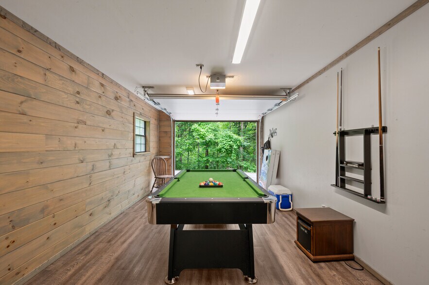 Building Photo - 930 Hideaway Hills Cir