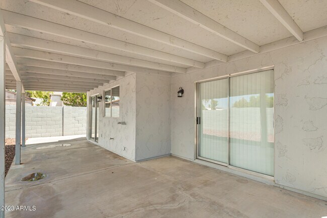 Building Photo - 23420 N 40th Ln