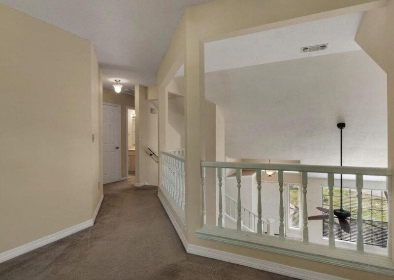 Building Photo - 2014 Mistral Ln E