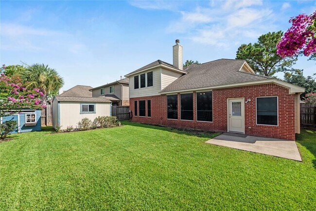 Building Photo - 20019 Black Canyon Dr