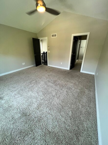 Master Bedroom - 1335 N Grant Ave