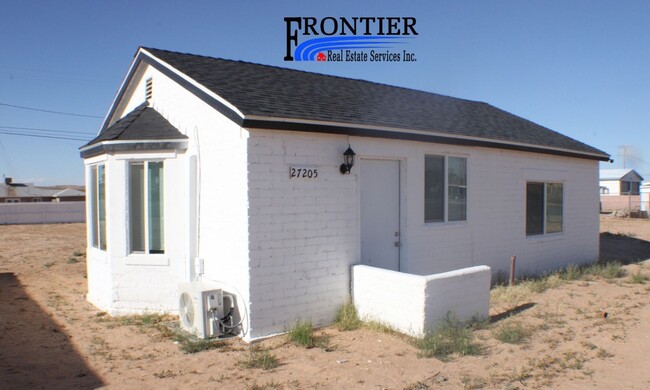 Primary Photo - 27205 Anderson St