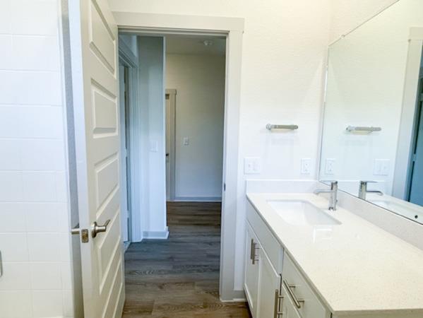 Building Photo - 10616 Defender Trl