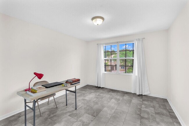 Building Photo - 16389 SW 31st St