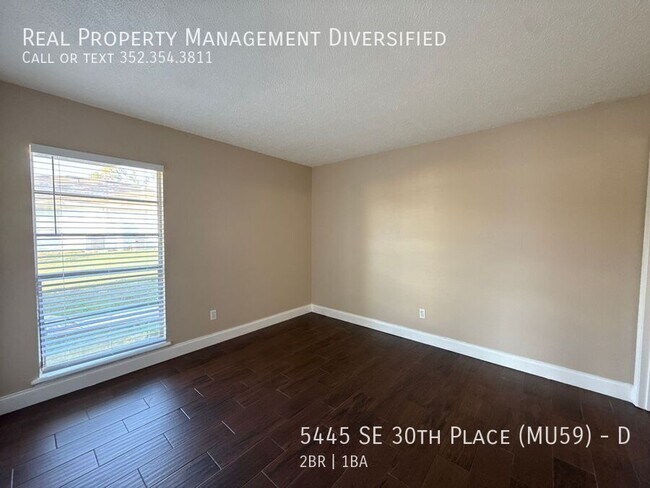 Building Photo - 5445 SE 30th Pl