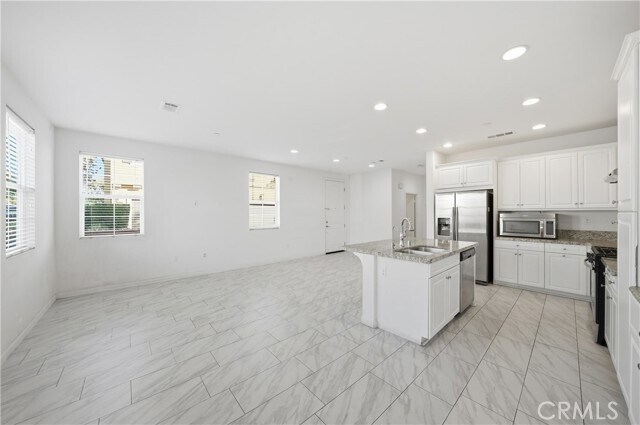 Building Photo - 2830 E Via Fiano