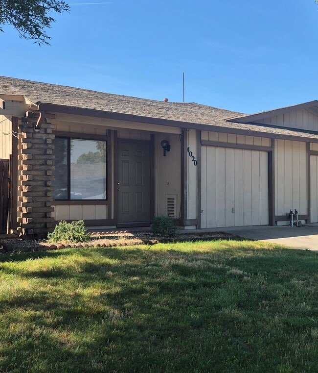 Building Photo - 4688001/70