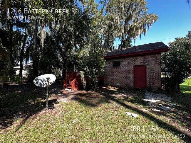Building Photo - 1206 Battery Creek Rd