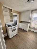 Building Photo - 158 16th St NW