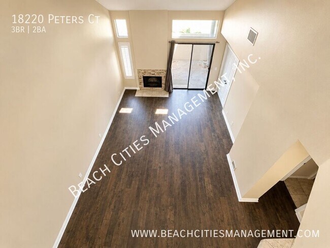 Building Photo - 18220 Peters Ct