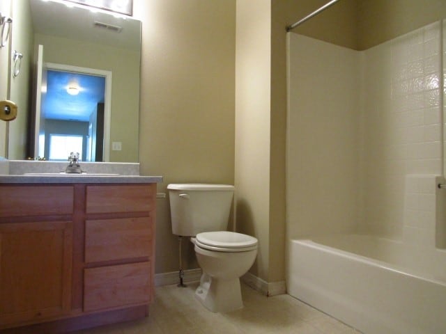 Building Photo - 512 Water Wheel Ln