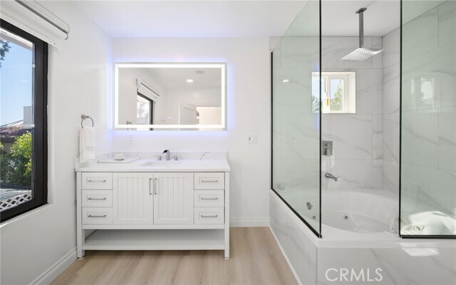 Building Photo - 7930 Vulcan Dr