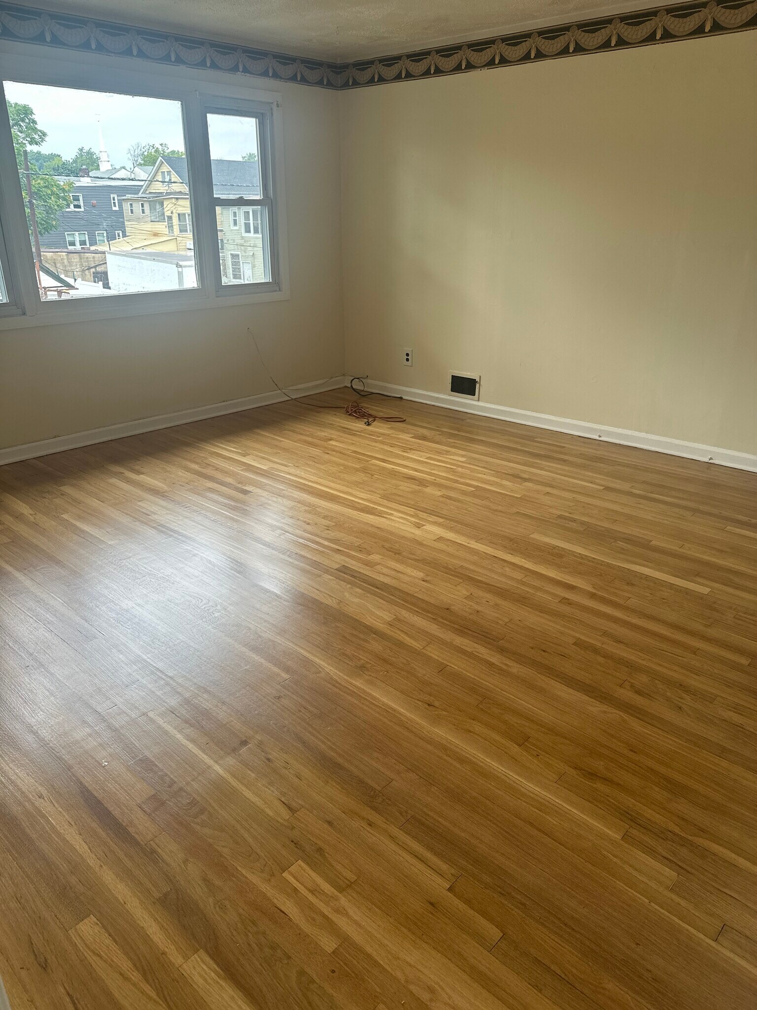 Livingroom - 144 Telford St