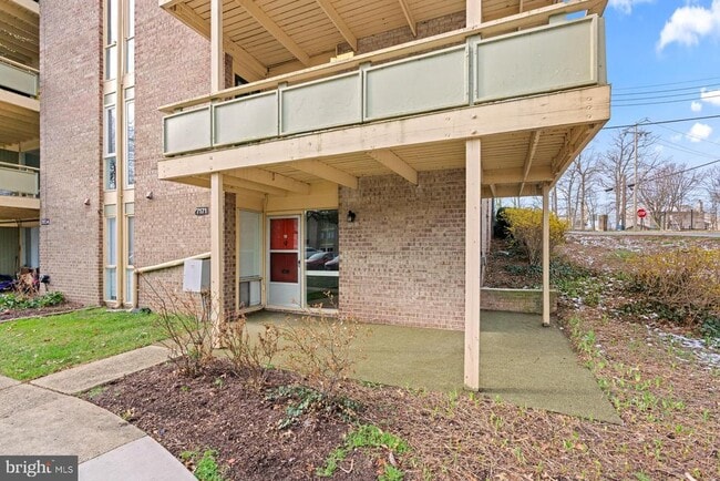 Building Photo - 7171 Donnell Pl