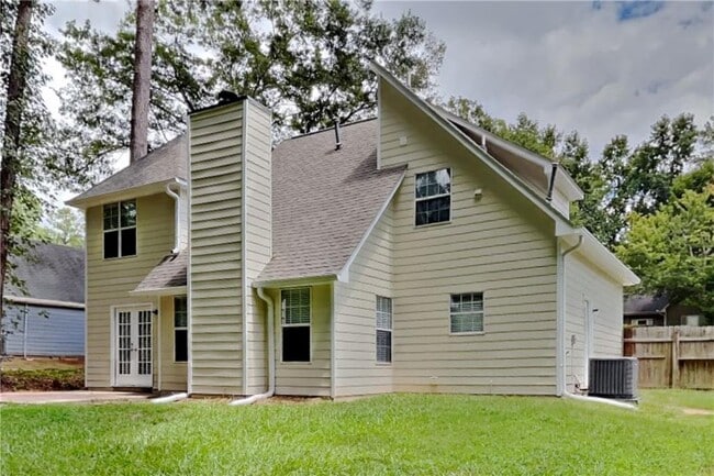 Building Photo - 4015 Sharon Woods Dr