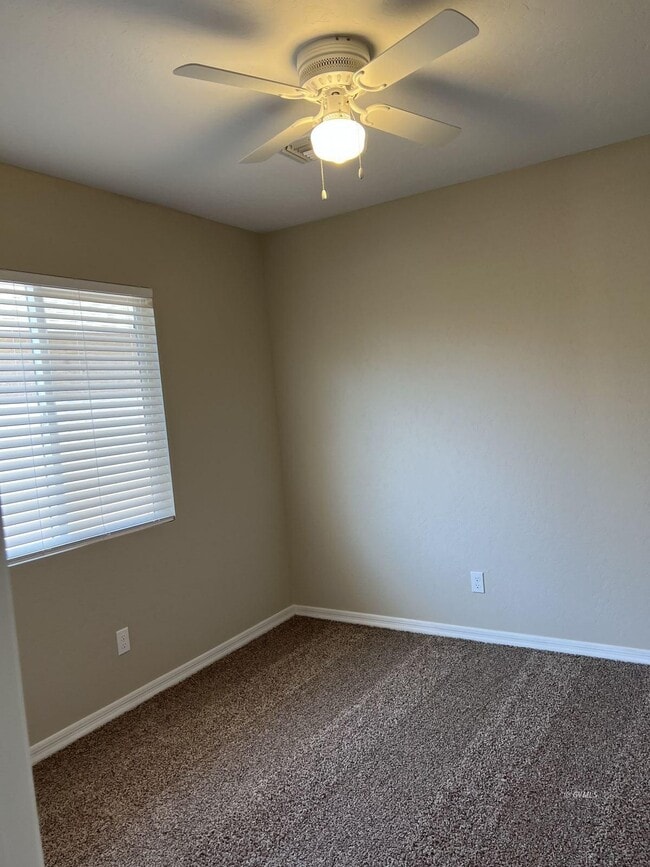 Building Photo - 1291 Kelson Pl