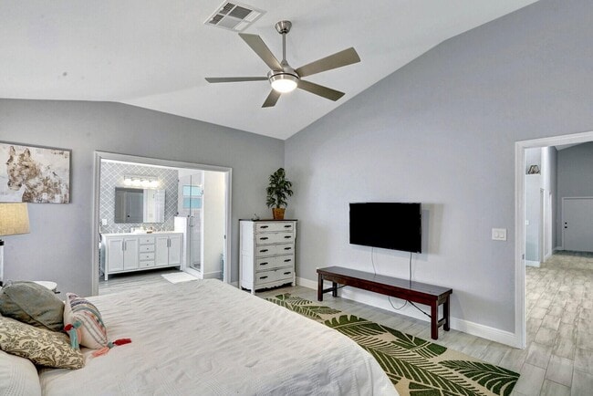 Building Photo - 1212 Mulberry Pl