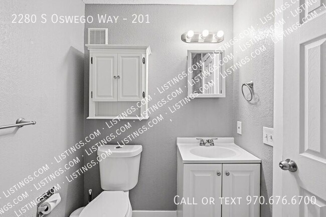 Building Photo - 2280 S Oswego Way