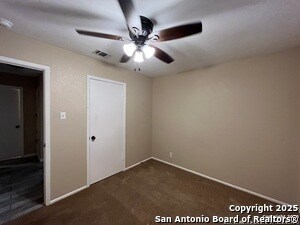 Building Photo - 6522 Ridge Willow Dr