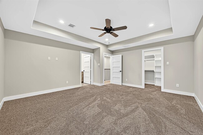 Building Photo - 809 Avenue J Pl