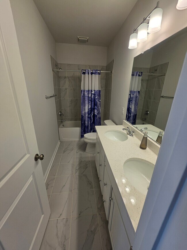 Building Photo - 9008 Bernard Mills Dr