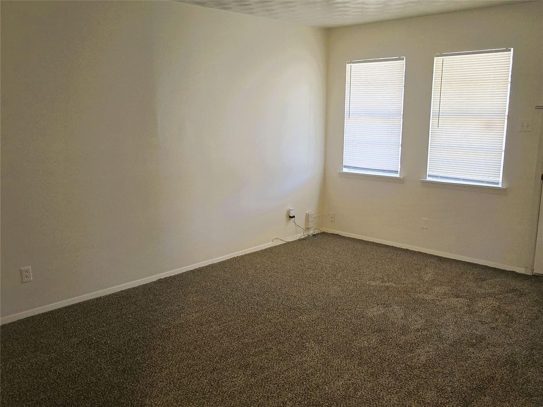 Building Photo - 2414 52nd St