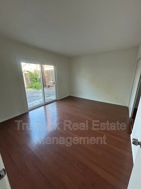Building Photo - 5651 Cartwright Ave