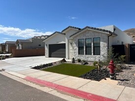 Building Photo - 2213 W 320 S