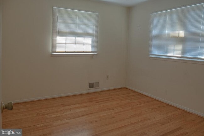 Building Photo - 5232 Oldcastle Ln