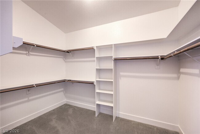 Building Photo - 5152 Forest Oaks Dr