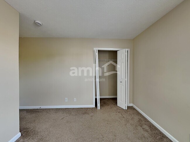 Building Photo - 2615 River Meade Way