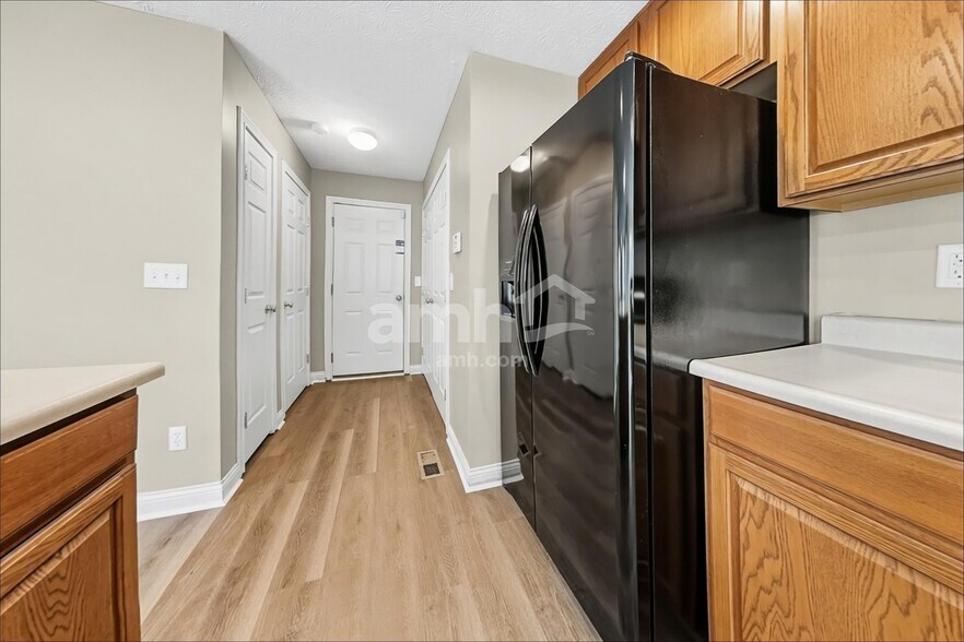 Building Photo - 4402 Coveflower Ct
