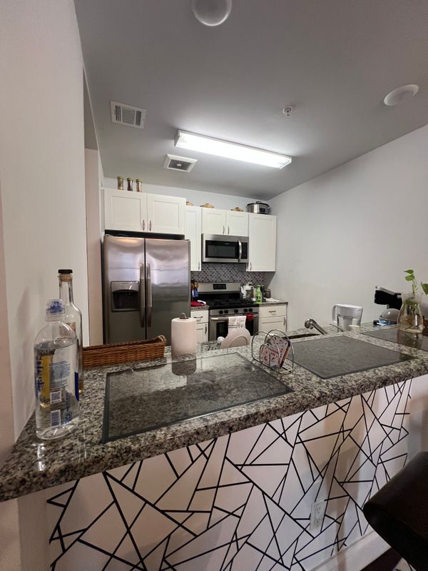 Building Photo - 90 Clinton Ave