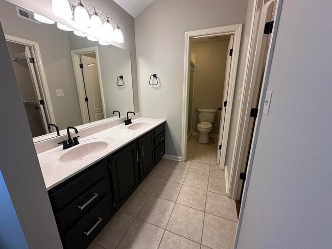 Building Photo - 3705 Sierra Madre