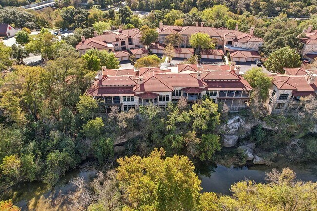 Building Photo - 300 San Gabriel Village Blvd