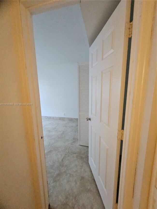 Building Photo - 11570 NW 42nd St