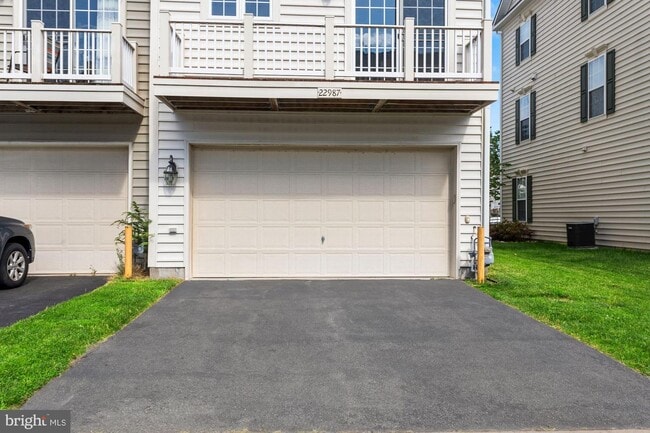 Building Photo - 22987 Eversole Terrace