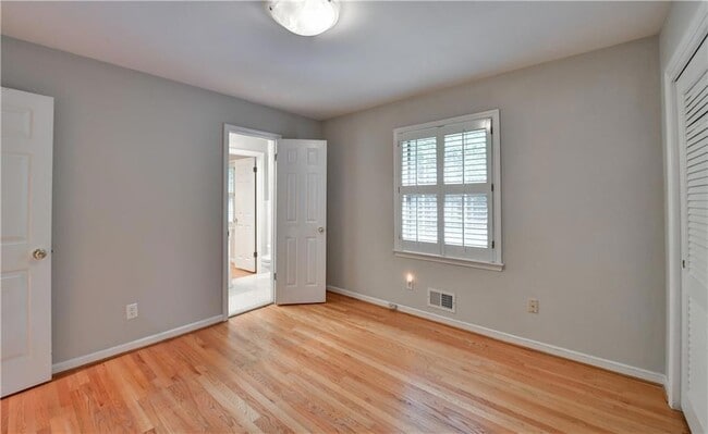 Building Photo - 1896 Winchester Trail