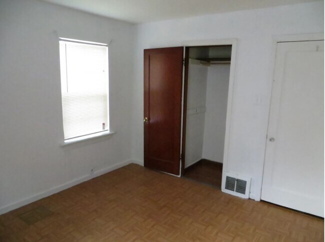 Building Photo - 10339 Saint Charles Rock Rd