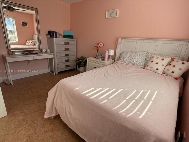 Building Photo - 11007 SW 3rd St