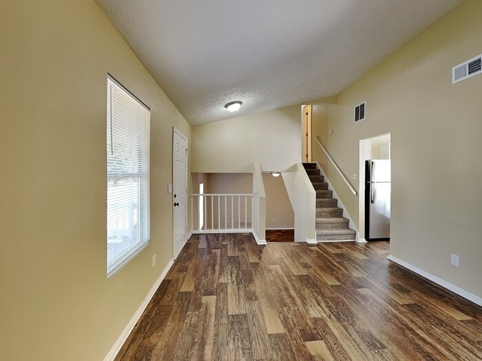 Building Photo - 6365 Peppermill Ln