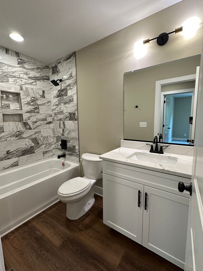 Building Photo - Beautiful new townhouse located in the new Augusta Springs subdivision!