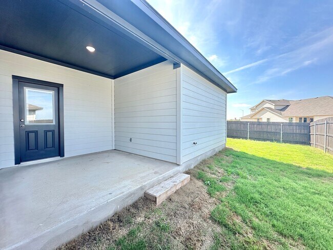 Building Photo - 225 Schrader Dr