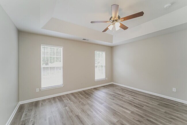 Building Photo - 161 Shephard Hill Dr