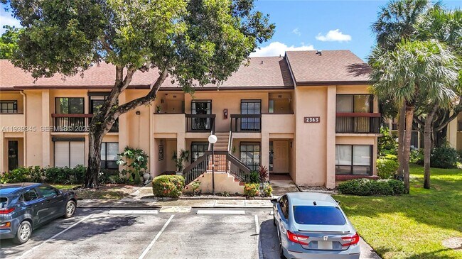 Building Photo - 2363 SW 15th St