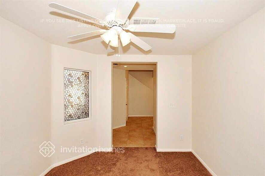Building Photo - 5961 Mahogany Mountain Dr