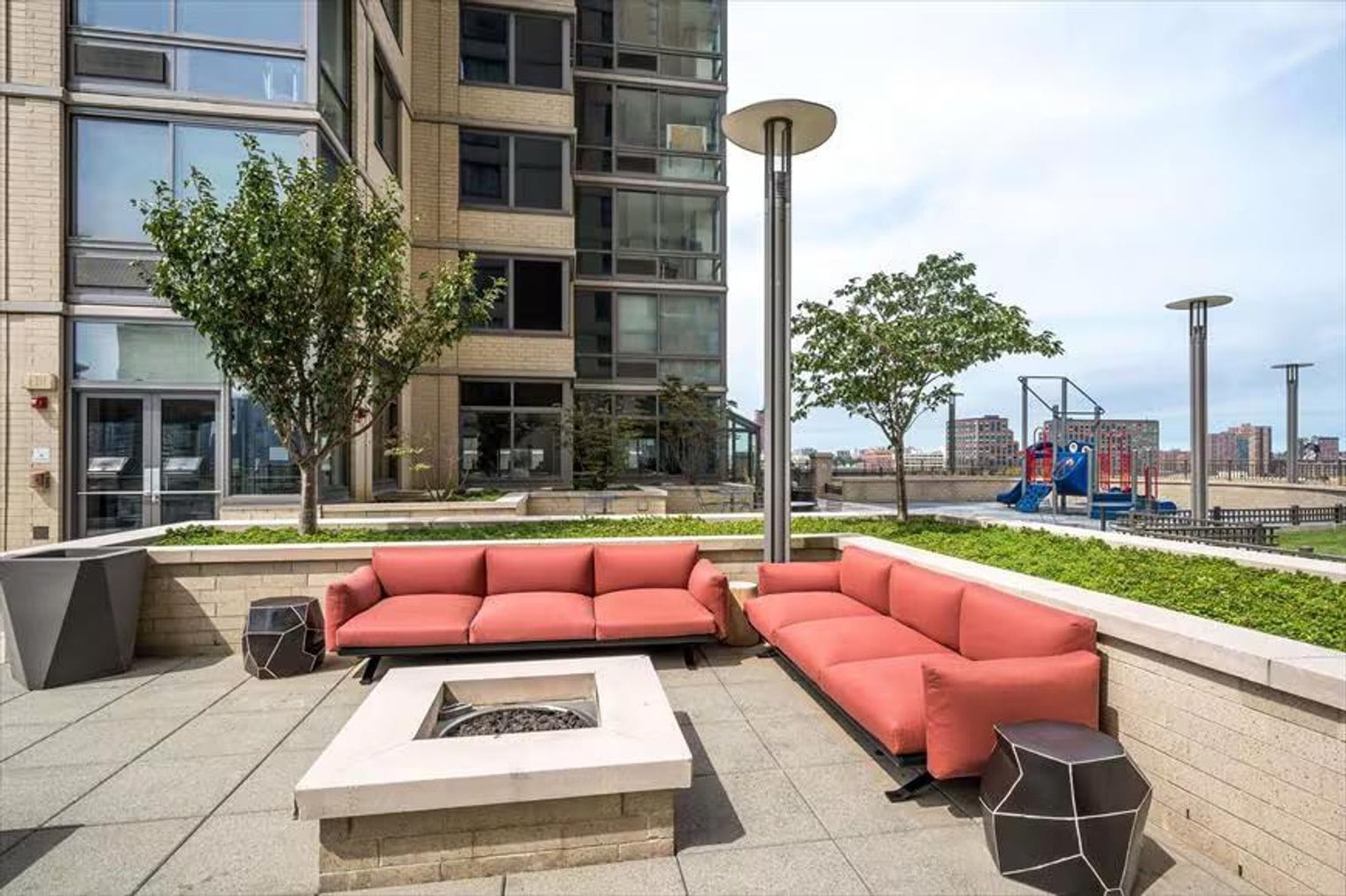 Building Photo - 48 Washington Blvd